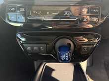 Toyota Prius Vvt-I Business Edition - U7629