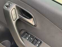 Volkswagen Polo TSI ComfortLine BlueMotion - U7632