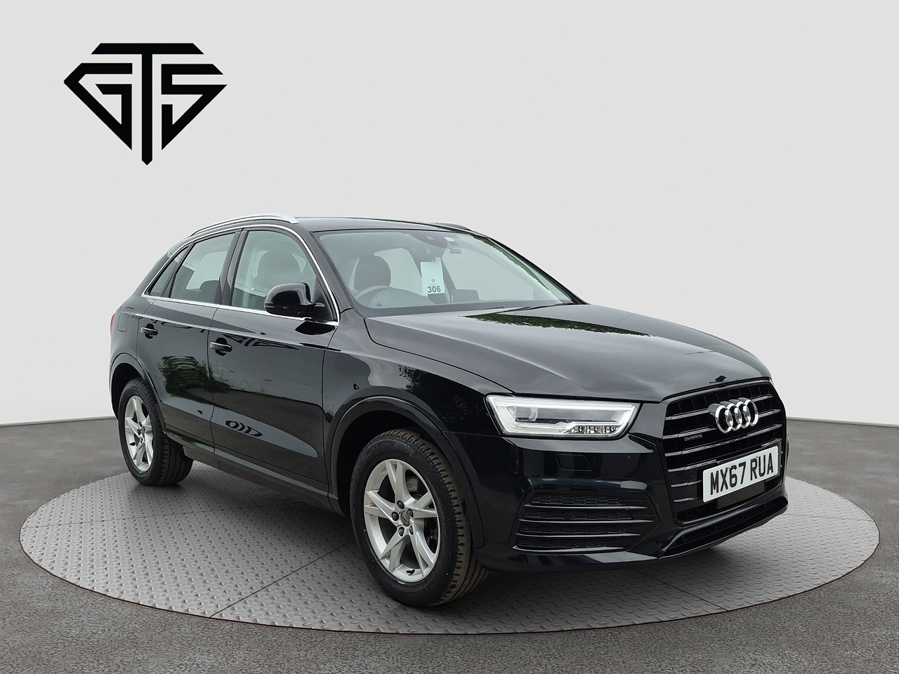 Audi Q3 2.0TFSI Quattro - U7638