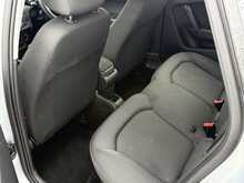 Audi A1 TFSI SE - U7654