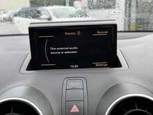 Audi A1 TFSI SE - U7654