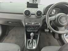 Audi A1 TFSI SE - U7654