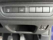 Peugeot 2008 VTi PureTech Active - U7655