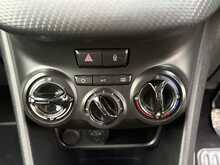 Peugeot 2008 VTi PureTech Active - U7655