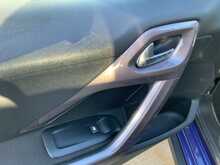 Peugeot 2008 VTi PureTech Active - U7655
