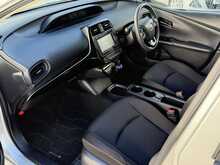 Toyota Prius Vvt-I Business Edition - U7684