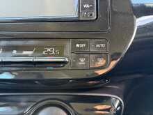 Toyota Prius Vvt-I Business Edition - U7684