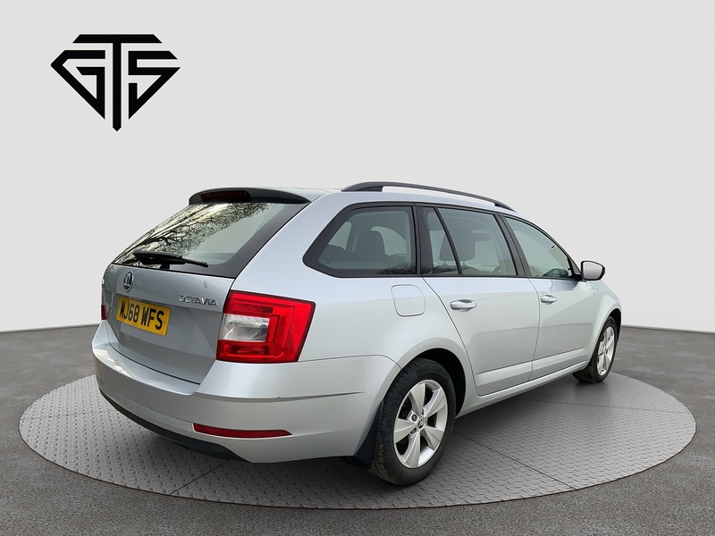 Skoda Octavia TDI 115 - U7690