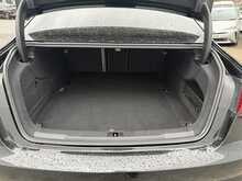 Audi A6 Saloon TDI Black Edition - U7718