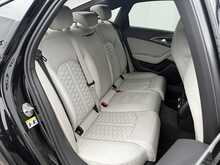 Audi A6 Saloon TDI Black Edition - U7718