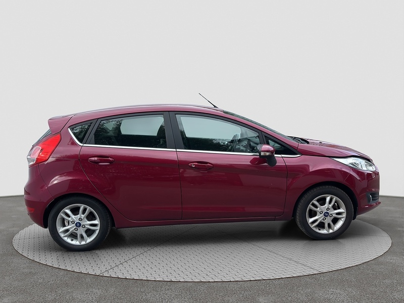 Ford Fiesta Zetec - U7723