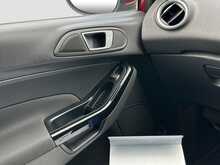 Ford Fiesta Zetec - U7723