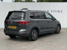 Volkswagen Touran TDI Premium - U7735