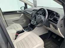 Volkswagen Touran TDI Premium - U7735
