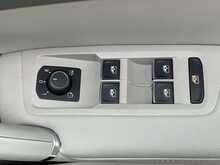 Volkswagen Touran TDI Premium - U7735