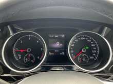 Volkswagen Touran TDI Premium - U7735