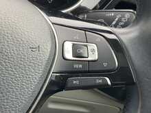 Volkswagen Touran TDI Premium - U7735