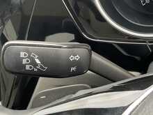 Volkswagen Touran TDI Premium - U7735