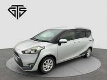 Toyota Sienta X V-Package - U7737