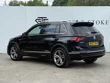 Volkswagen Tiguan TSI R-Line - U7739
