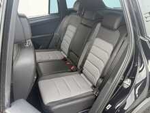 Volkswagen Tiguan TSI R-Line - U7739