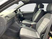 Volkswagen Tiguan TSI R-Line - U7739