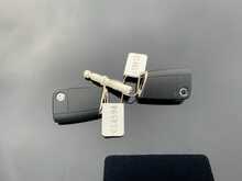 Volkswagen Tiguan TSI R-Line - U7739