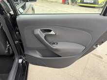 Volkswagen Polo TSI Comfort Line - U7752