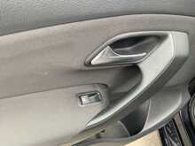 Volkswagen Polo TSI Comfort Line - U7752