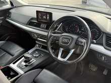 Audi Q5 TFSI Sport - U7788