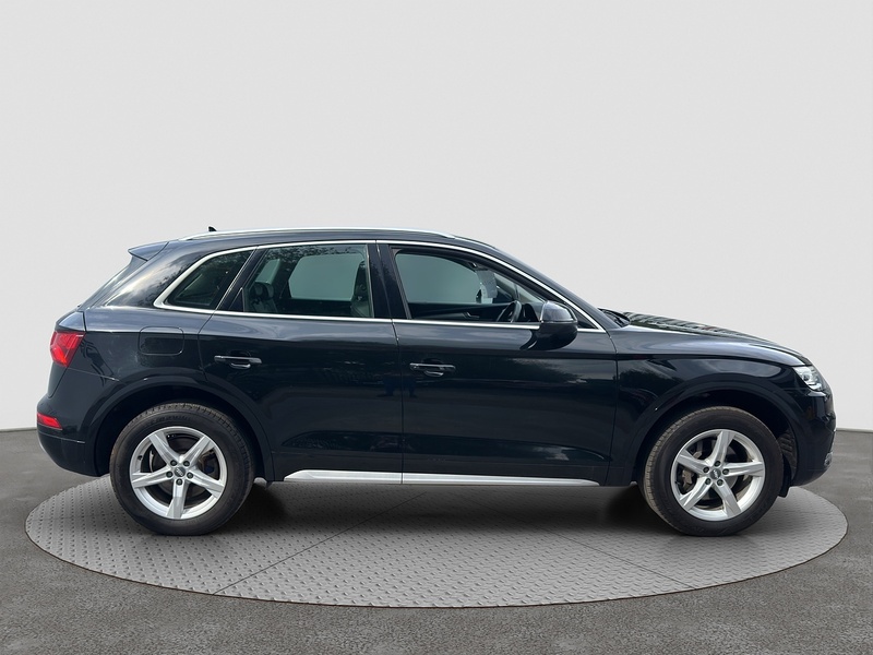 Audi Q5 TFSI Sport - U7788