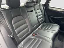 Porsche Macan T V6 Turbo - U7803