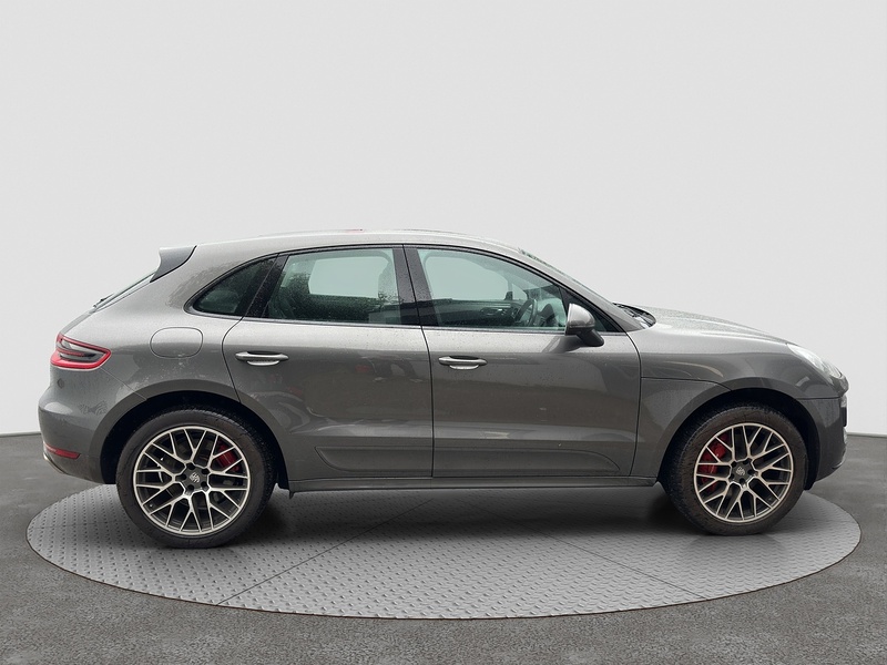 Porsche Macan T V6 Turbo - U7803