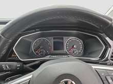 Volkswagen T-Cross TSI - U7820