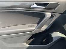 Volkswagen Tiguan TDI SEL - U7827