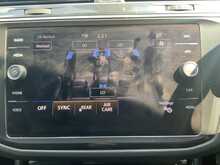 Volkswagen Tiguan TDI SEL - U7827