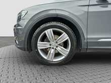 Volkswagen Tiguan TDI SEL - U7827