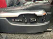 Land Rover Range Rover TD V8 Autobiography - U7830