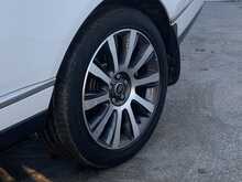 Land Rover Range Rover SD V8 Autobiography - U7831