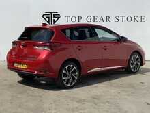 Toyota Auris VVT-h Design - U7835