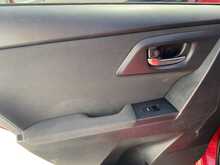 Toyota Auris VVT-h Design - U7835