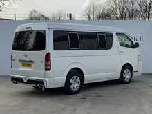 Toyota HiAce  - U7836