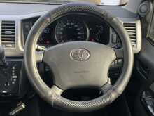 Toyota HiAce  - U7836