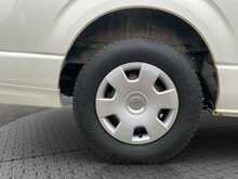 Toyota HiAce  - U7836