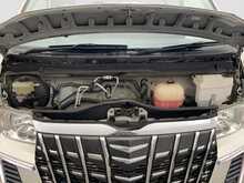 Toyota HiAce  - U7836