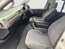 Toyota HiAce  - U7836