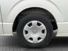 Toyota HiAce  - U7836