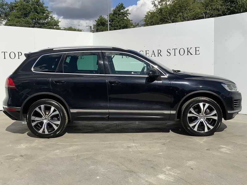 Volkswagen Touareg TDI V6 BlueMotion Tech R-Line - U7838