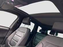 Volkswagen Touareg TDI V6 BlueMotion Tech R-Line - U7838