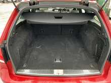 Mercedes-Benz E Class E63 V8 AMG - U7840